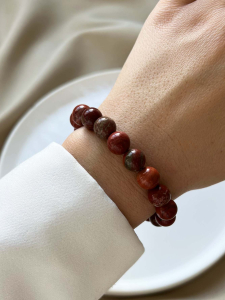 Браслет из яшмы 4602