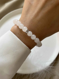 Браслет из белого агата с камнями фианитами 4589