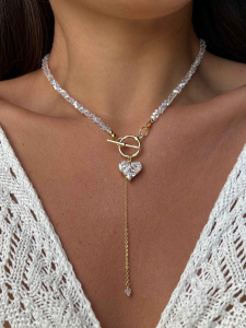 Glanzendes Collier mit einem Akzentherz 5550