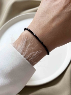 Armband aus schwarzem Spinell 5055