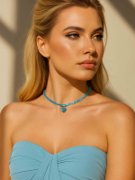 Голубой хрустальный чокер с подвеской сердце 5244