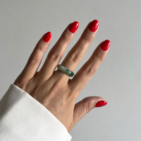 Зеленое кольцо из агата 5135
