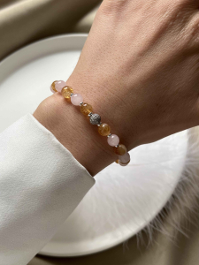 Браслет из камней цитрин и розовый кварц 5591