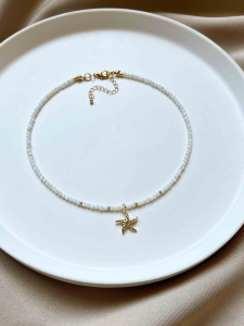 Колье из камня перламутр с золотой морской звездой 5505