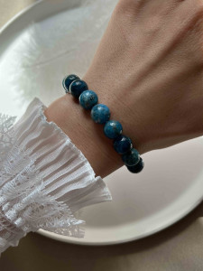 Браслет из натурального камня апатит 4655